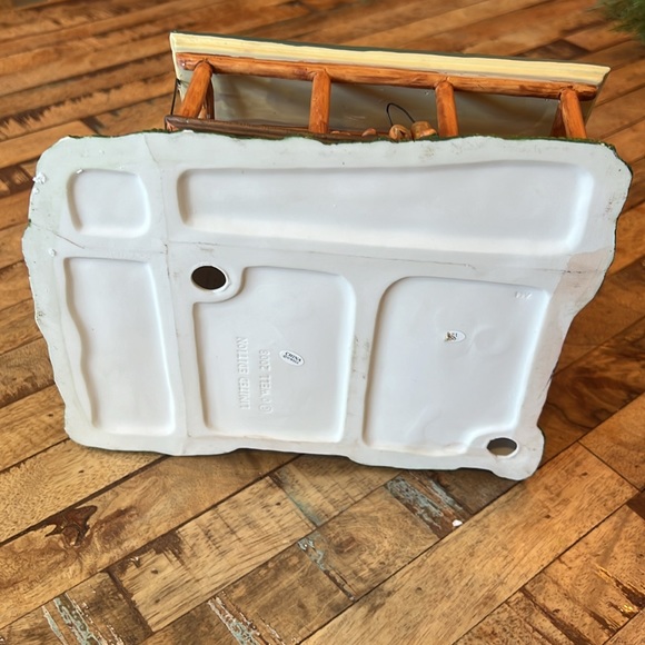 Heartland Valley Village Limited Edition Log Cabin Porcelain Lighted House w BOX - Picture 10 of 14